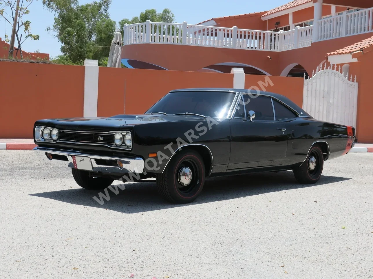 Dodge  Super Bee  1969  Automatic  99,999 Km  8 Cylinder  Rear Wheel Drive (RWD)  Classic  Black