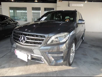 Mercedes-Benz  ML  350  2014  Automatic  144,000 Km  6 Cylinder  Four Wheel Drive (4WD)  SUV  Gray