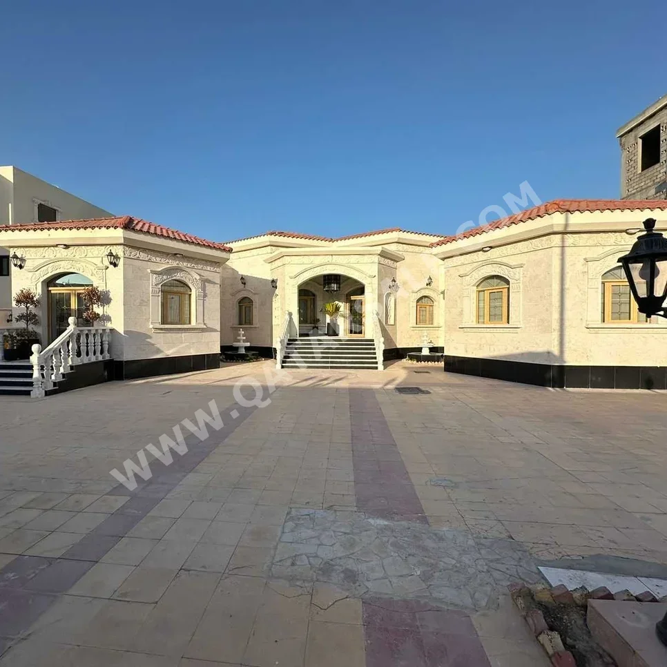 Family Residential  - Not Furnished  - Doha  - Jeryan Nejaima  - 4 Bedrooms