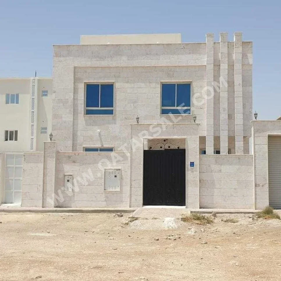 Family Residential  - Not Furnished  - Al Daayen  - Umm Qarn  - 6 Bedrooms