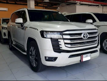 Toyota  Land Cruiser  GXR Twin Turbo  2022  Automatic  81,000 Km  6 Cylinder  Four Wheel Drive (4WD)  SUV  White  With Warranty