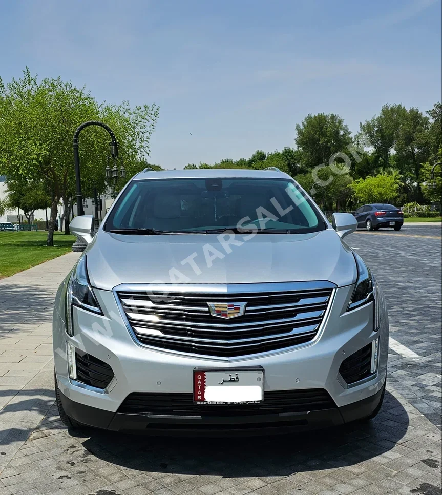 Cadillac  XT5  Premium luxury  2018  Automatic  80,000 Km  6 Cylinder  All Wheel Drive (AWD)  SUV  Silver