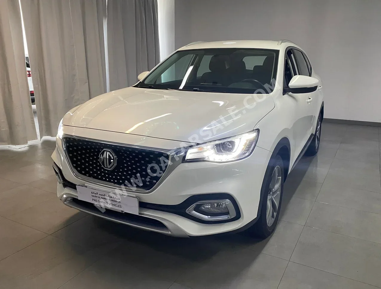 MG  HS  2021  Automatic  38,000 Km  4 Cylinder  Four Wheel Drive (4WD)  SUV  White  With Warranty