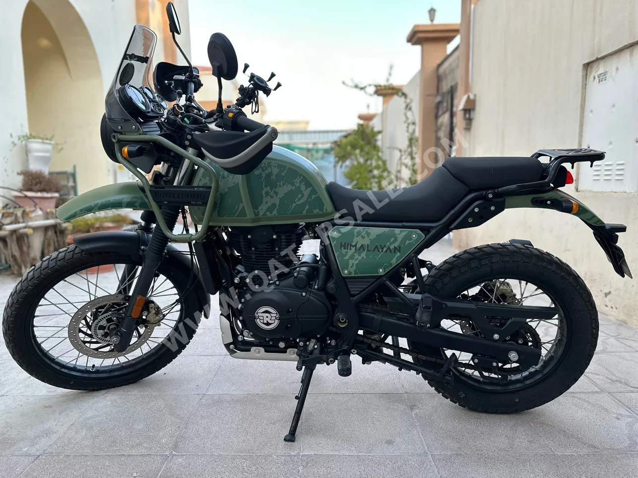 Royal Enfield  Himalayan -  2022 - Color Matt Green