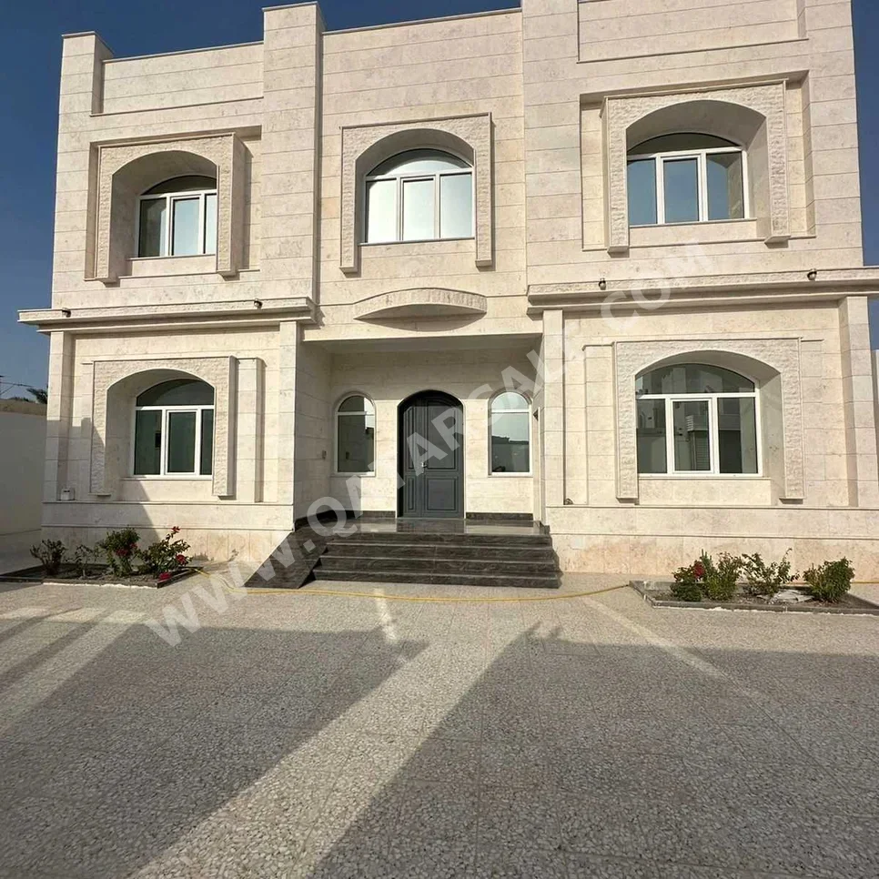 Family Residential  - Semi Furnished  - Umm Salal  - Umm Salal Ali  - 7 Bedrooms