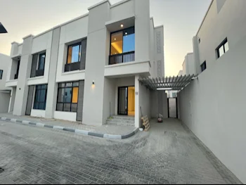 Family Residential  - Not Furnished  - Al Rayyan  - Al Aziziyah  - 6 Bedrooms