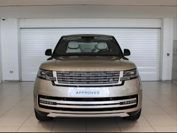 Land Rover  Range Rover  Vogue First Edition  2022  Automatic  17,650 Km  8 Cylinder  All Wheel Drive (AWD)  SUV  Gold  With Warranty