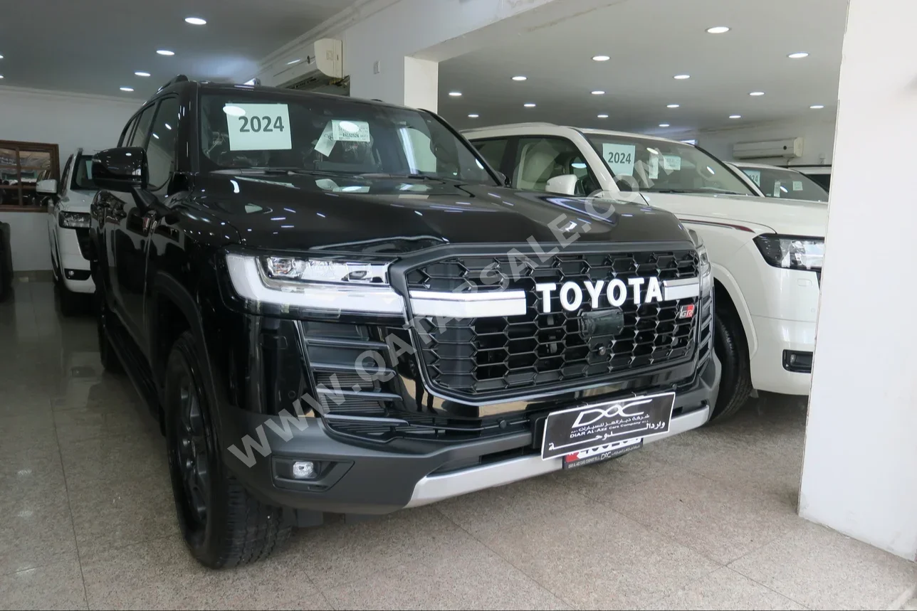 Toyota  Land Cruiser  GR Sport Twin Turbo  2024  Automatic  0 Km  6 Cylinder  Four Wheel Drive (4WD)  SUV  Black  With Warranty