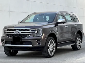 Ford  Everest  Titanium  2024  Automatic  0 Km  6 Cylinder  Four Wheel Drive (4WD)  SUV  Gray  With Warranty