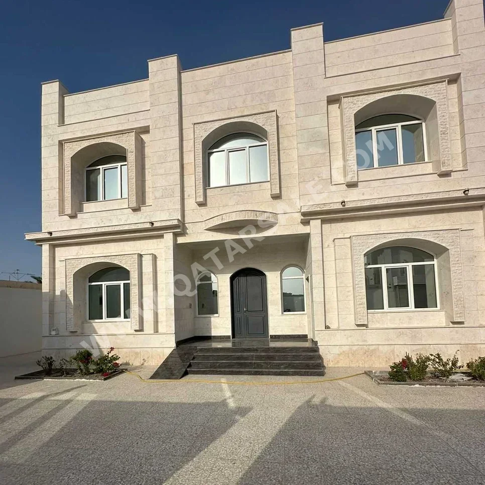 Family Residential  - Semi Furnished  - Umm Salal  - Umm Salal Ali  - 7 Bedrooms