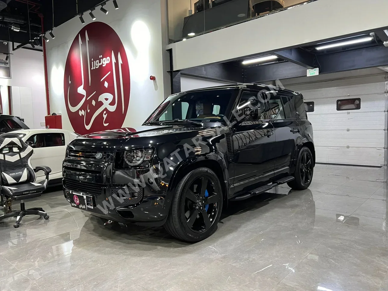  Land Rover  Defender  110 HSE  2023  Automatic  59,000 Km  6 Cylinder  Four Wheel Drive (4WD)  SUV  Black  With Warranty