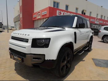 Land Rover  Defender  X Dynamic  2023  Automatic  42,000 Km  6 Cylinder  Four Wheel Drive (4WD)  SUV  White  With Warranty