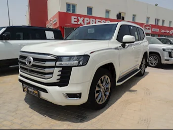 Toyota  Land Cruiser  GXR Twin Turbo  2024  Automatic  49,000 Km  6 Cylinder  Four Wheel Drive (4WD)  SUV  White  With Warranty