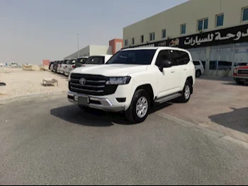 Toyota  Land Cruiser  GX  2022  Automatic  96,000 Km  6 Cylinder  Four Wheel Drive (4WD)  SUV  White  With Warranty