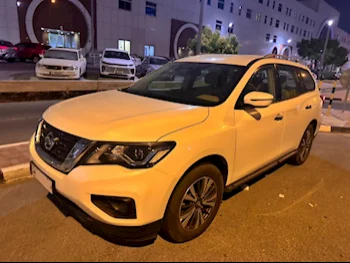 Nissan  Pathfinder  2020  Automatic  27,000 Km  6 Cylinder  Four Wheel Drive (4WD)  SUV  White