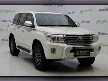 Toyota  Land Cruiser  GXR  2014  Automatic  293,000 Km  6 Cylinder  Four Wheel Drive (4WD)  SUV  Pearl