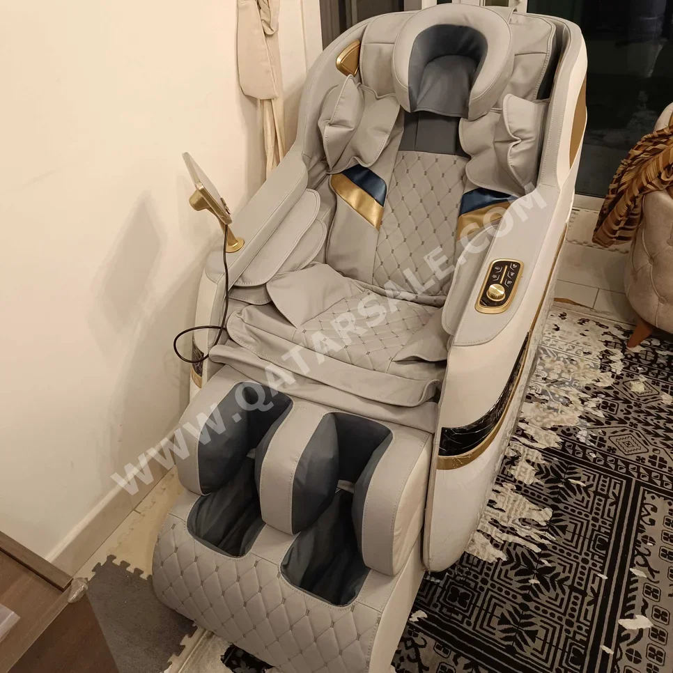 Massage Chair Leercon  Beige  China  2024  All Body  4D