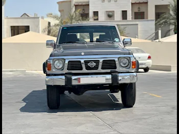 Nissan  Patrol  1992  Manual  175,000 Km  6 Cylinder  Four Wheel Drive (4WD)  SUV  Gray