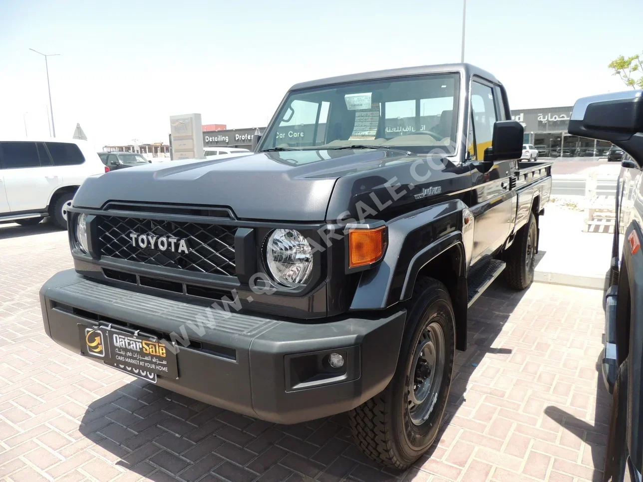 Toyota  Land Cruiser  LX  2024  Automatic  0 Km  6 Cylinder  Four Wheel Drive (4WD)  Pick Up  Black  With Warranty