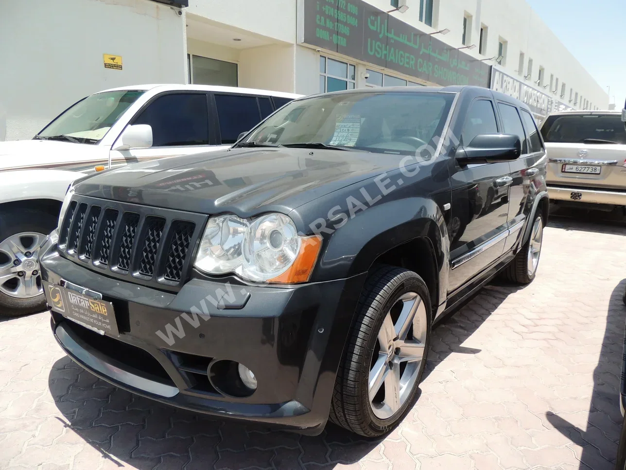 Jeep  Grand Cherokee  SRT  2008  Automatic  327,000 Km  8 Cylinder  Four Wheel Drive (4WD)  SUV  Gray