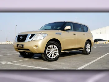 Nissan  Patrol  Platinum  2013  Automatic  201,000 Km  8 Cylinder  Four Wheel Drive (4WD)  SUV  Beige