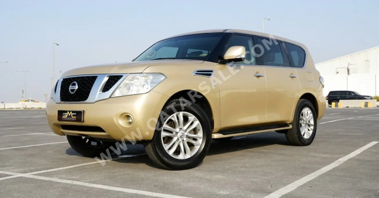 Nissan  Patrol  Platinum  2013  Automatic  201,000 Km  8 Cylinder  Four Wheel Drive (4WD)  SUV  Beige