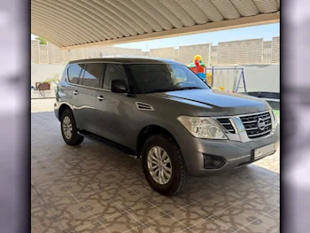 Nissan  Patrol  XE  2019  Automatic  140,000 Km  6 Cylinder  Four Wheel Drive (4WD)  SUV  Gray