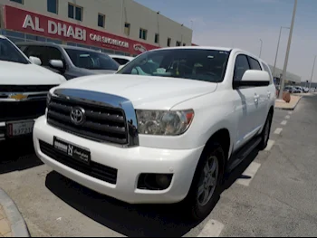 Toyota  Sequoia  SR5  2012  Automatic  317,000 Km  8 Cylinder  Four Wheel Drive (4WD)  SUV  White