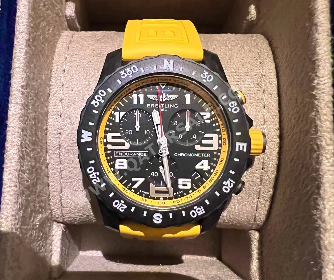 Watches - Breitling  - Analogue Watches  - Yellow  - Men Watches