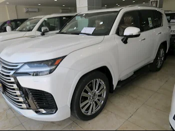  Lexus  LX  600 VIP  2023  Automatic  0 Km  6 Cylinder  Four Wheel Drive (4WD)  SUV  White  With Warranty