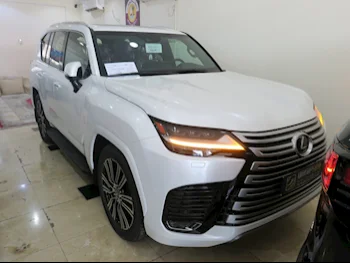  Lexus  LX  600 Luxury  2024  Automatic  100 Km  6 Cylinder  Four Wheel Drive (4WD)  SUV  White  With Warranty