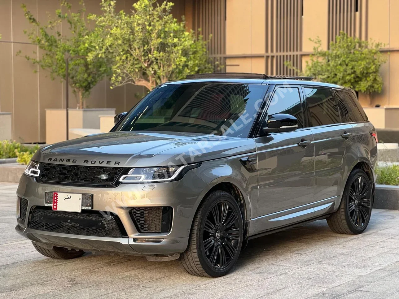 Land Rover  Range Rover  Sport Autobiography  2018  Automatic  99,000 Km  8 Cylinder  Four Wheel Drive (4WD)  SUV  Gray