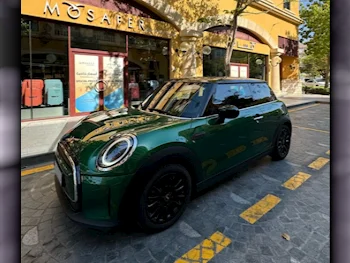 Mini  Cooper  2024  Automatic  5,000 Km  3 Cylinder  Front Wheel Drive (FWD)  Hatchback  Green  With Warranty