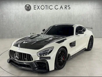 Mercedes-Benz  GT  S AMG  2015  Automatic  133,000 Km  8 Cylinder  Rear Wheel Drive (RWD)  Coupe / Sport  White