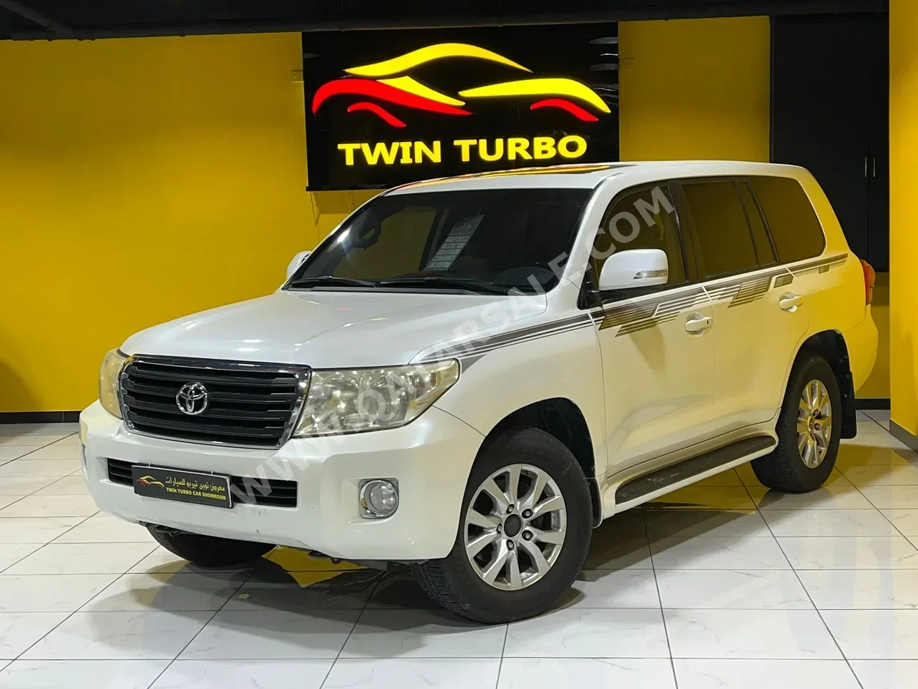 Toyota  Land Cruiser  GX  2013  Automatic  312,000 Km  6 Cylinder  Four Wheel Drive (4WD)  SUV  White