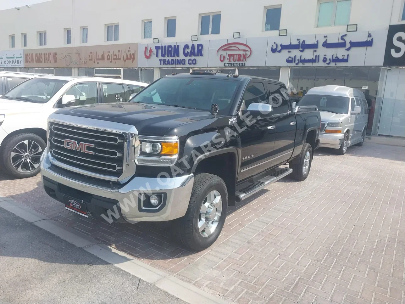 GMC  Sierra  SLE  2018  Automatic  100,000 Km  8 Cylinder  Four Wheel Drive (4WD)  Pick Up  Black