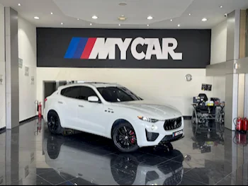 Maserati  Levante  2022  Automatic  72٬000 Km  6 Cylinder  Four Wheel Drive (4WD)  SUV  White  With Warranty