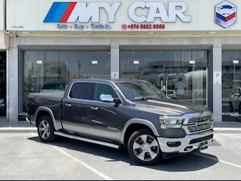 Dodge  Ram  1500 Laramie  2020  Automatic  153٬000 Km  8 Cylinder  Four Wheel Drive (4WD)  Pick Up  Gray