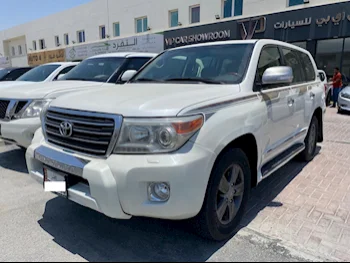  Toyota  Land Cruiser  GXR  2012  Automatic  370,000 Km  8 Cylinder  Four Wheel Drive (4WD)  SUV  White  With Warranty