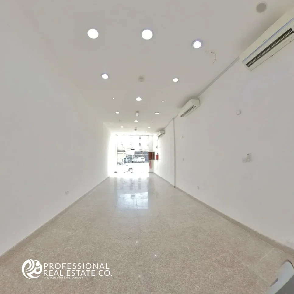 Commercial Shops - Not Furnished  - Al Rayyan  For Rent  - Al Gharrafa