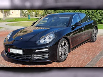 Porsche  Panamera  4S Executive  2014  Automatic  36,000 Km  6 Cylinder  Four Wheel Drive (4WD)  Limousine  Black  With Warranty