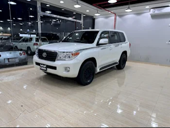 Toyota  Land Cruiser  G  2013  Automatic  229,000 Km  6 Cylinder  Four Wheel Drive (4WD)  SUV  White