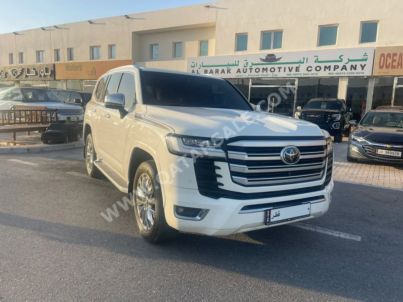 Toyota  Land Cruiser  VXR Twin Turbo  2022  Automatic  85,000 Km  6 Cylinder  Four Wheel Drive (4WD)  SUV  White  With Warranty