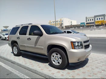 Chevrolet  Tahoe  2009  Automatic  178,000 Km  8 Cylinder  Four Wheel Drive (4WD)  SUV  Gold