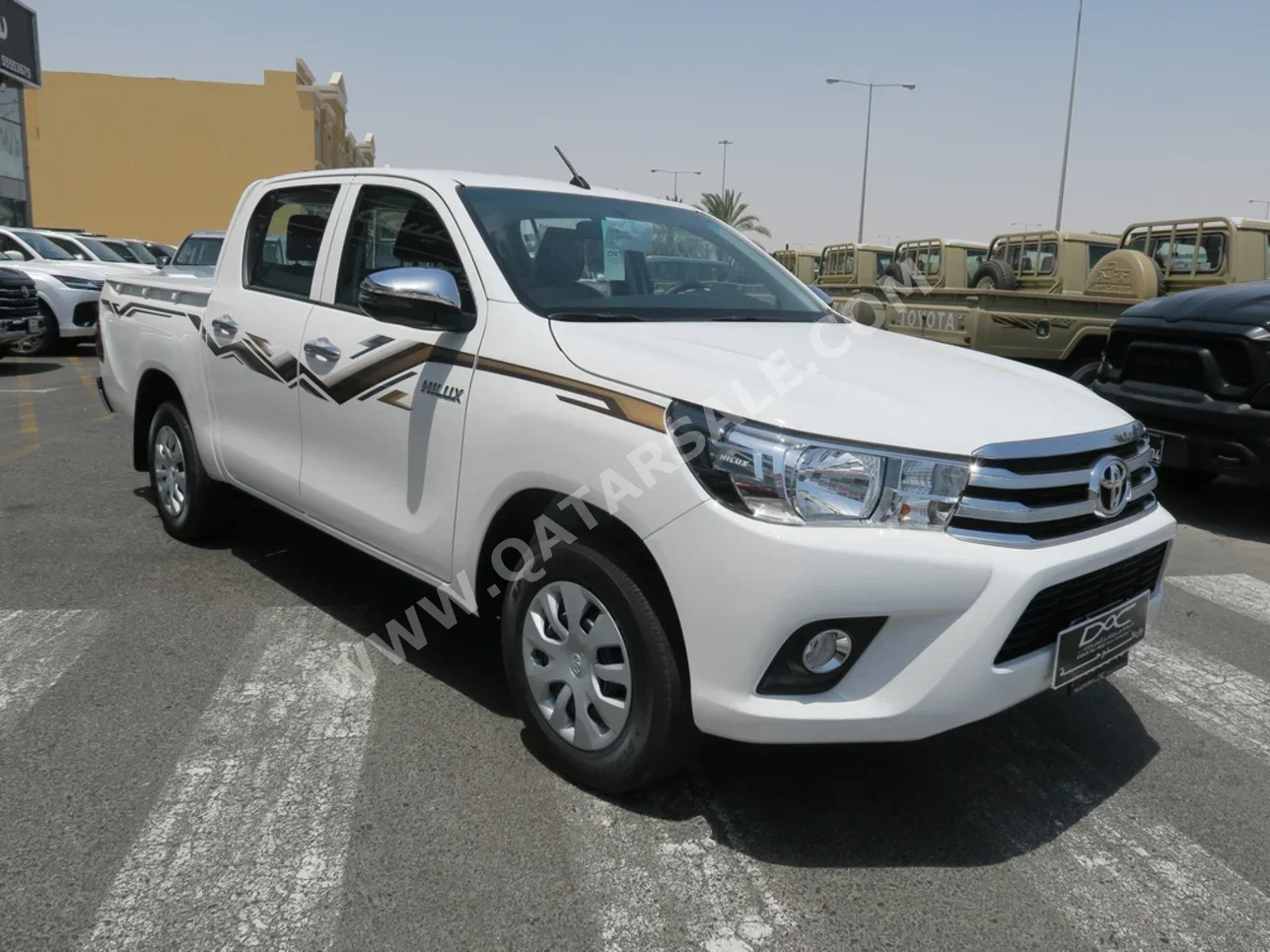 Toyota  Hilux  2024  Automatic  0 Km  4 Cylinder  Four Wheel Drive (4WD)  Pick Up  White  With Warranty