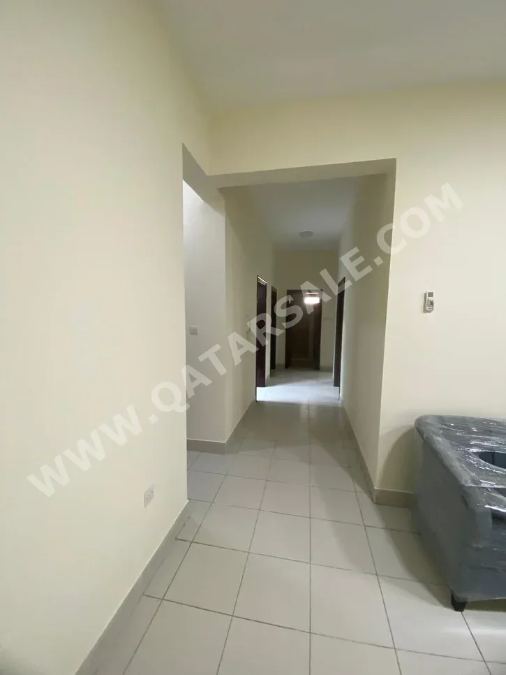 3 Bedrooms  Apartment  For Rent  in Doha -  Fereej Kulaib  Fully Furnished