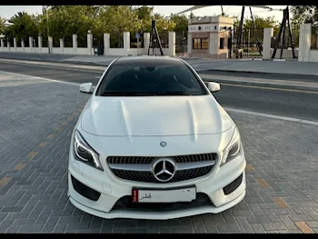 Mercedes-Benz  CLA  250  2016  Automatic  167,491 Km  4 Cylinder  Rear Wheel Drive (RWD)  Sedan  White
