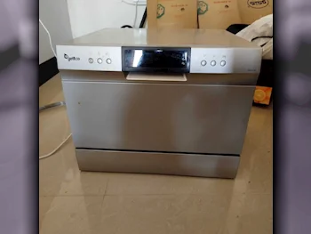 Dishwashers - Conventional Free-Standing  - Silver