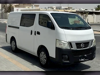 Nissan  Urvan  NV350  2015  Manual  306٬000 Km  4 Cylinder  Van / Bus  White
