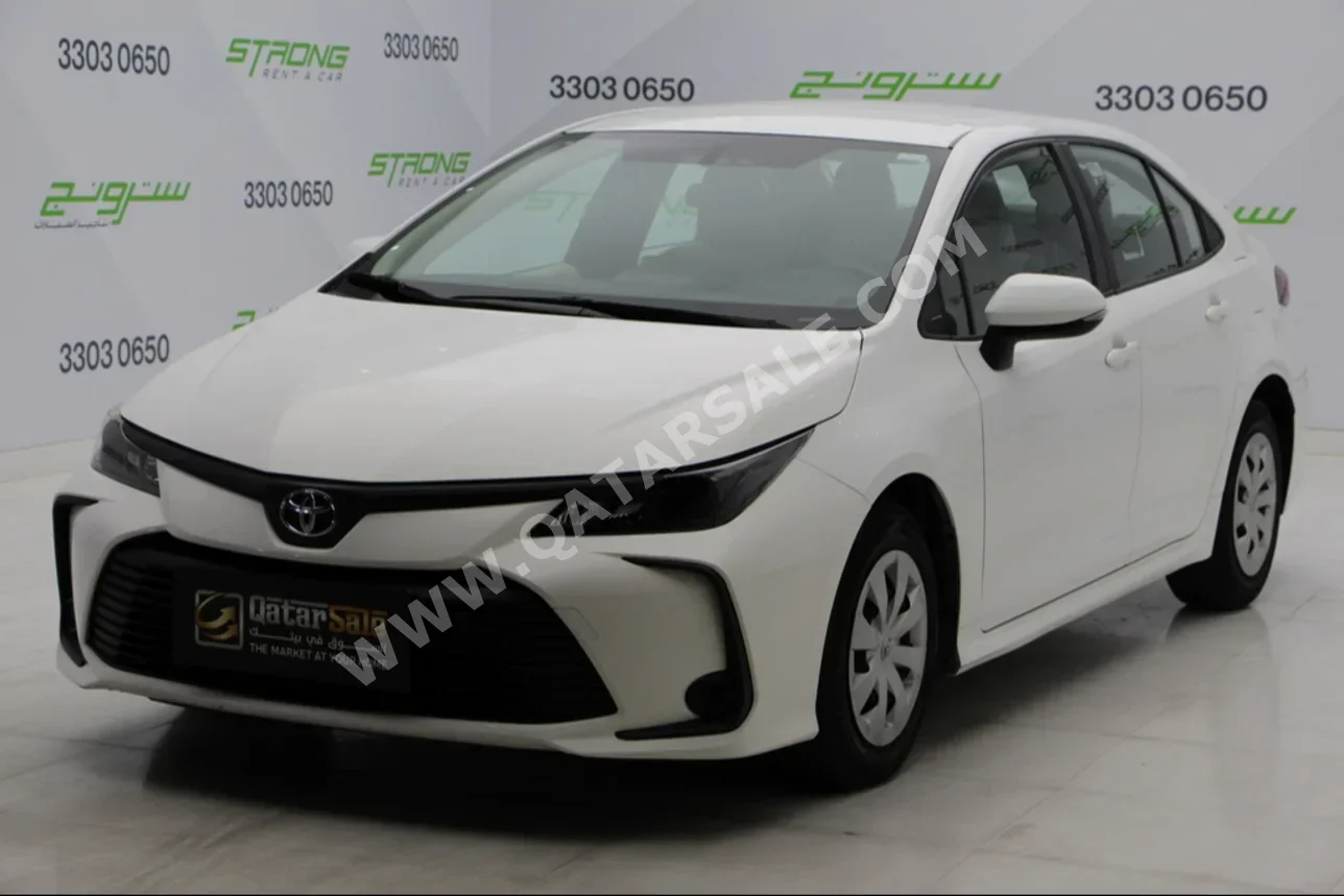 Toyota  Corolla  2020  Automatic  48,000 Km  4 Cylinder  Front Wheel Drive (FWD)  Sedan  White